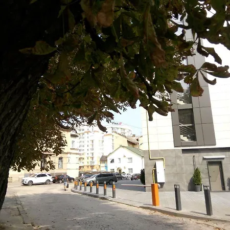 артгалерея у серці львова דירה